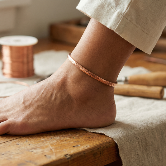 Bracelet de cheville en cuivre sable de Colette