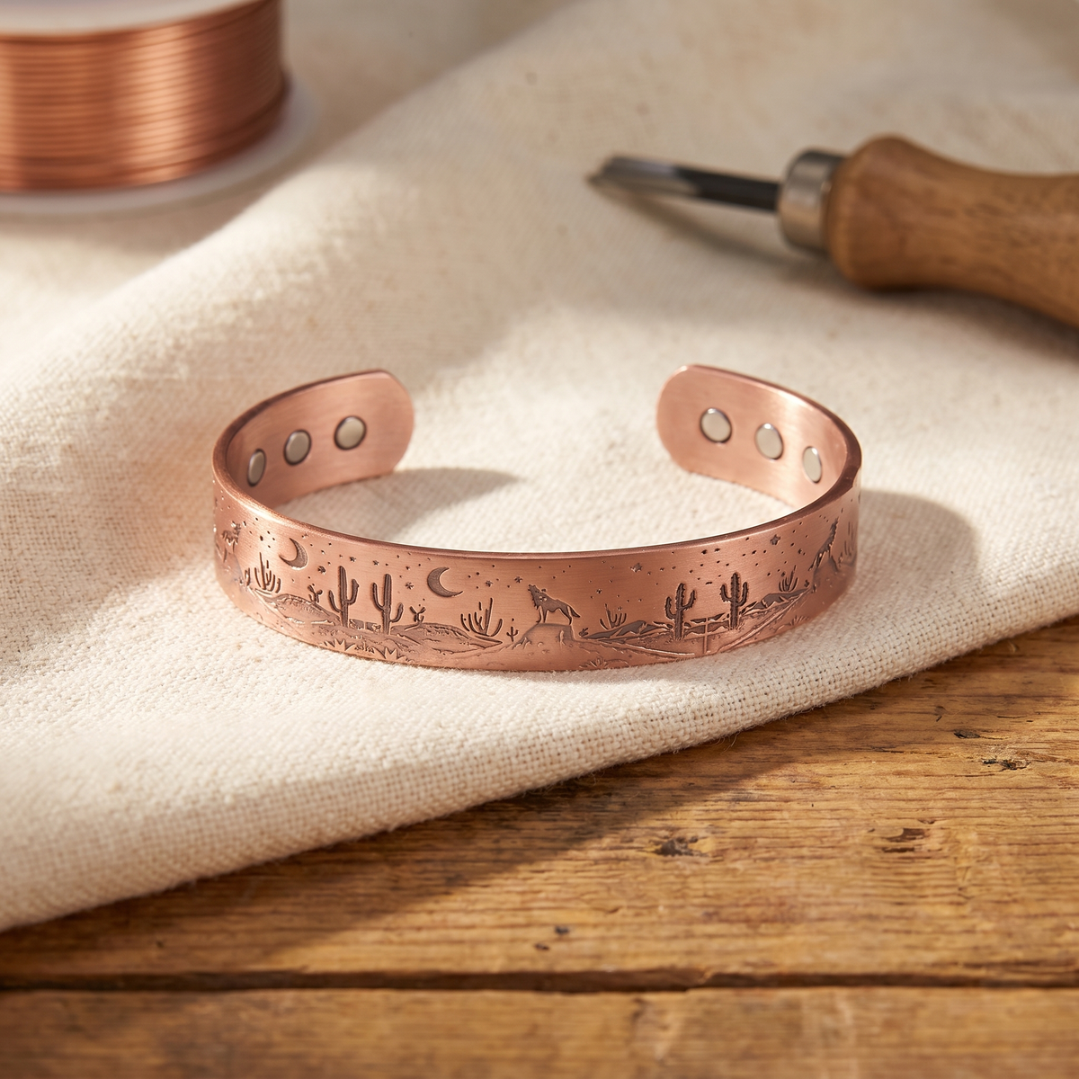 Bracelet en cuivre de la crique de Colette, photo 1